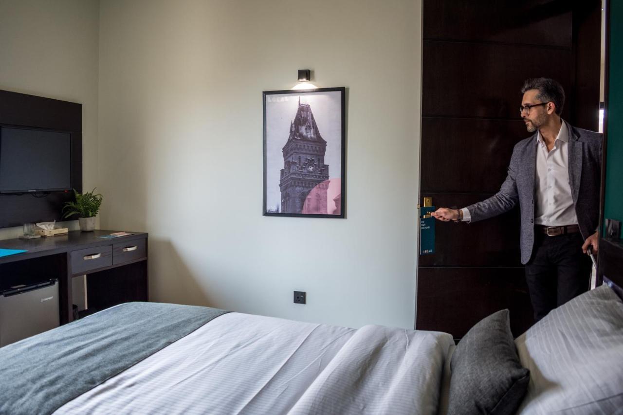 Lokal Rooms X Shahrah-E-Faisal Karachi Ngoại thất bức ảnh